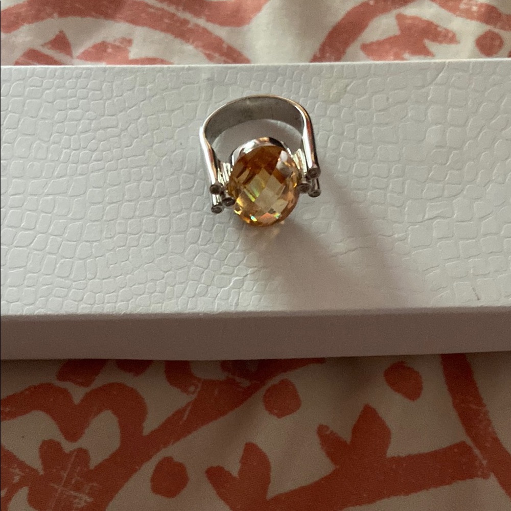 Elegant Silver and Gold-Toned Women's Ring